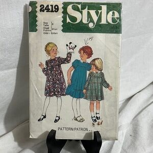 Vintage Style Sewing Pattern for Girls' Dresses